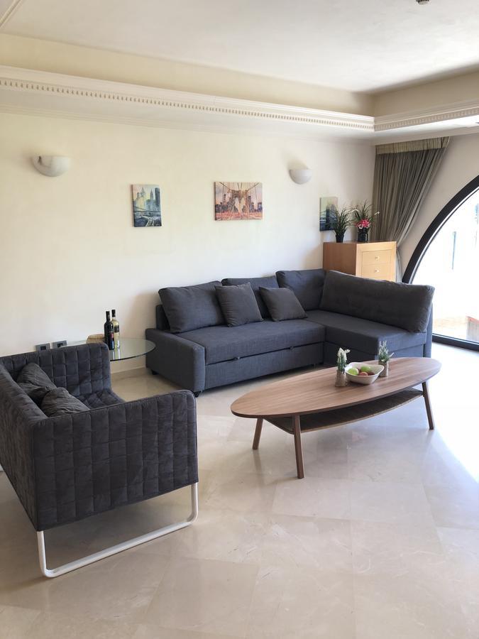 Lägenhet på 120 m² i Mamilla / King David, med 2 sovrum och 2 badrum  Jerusalem Exteriör bild