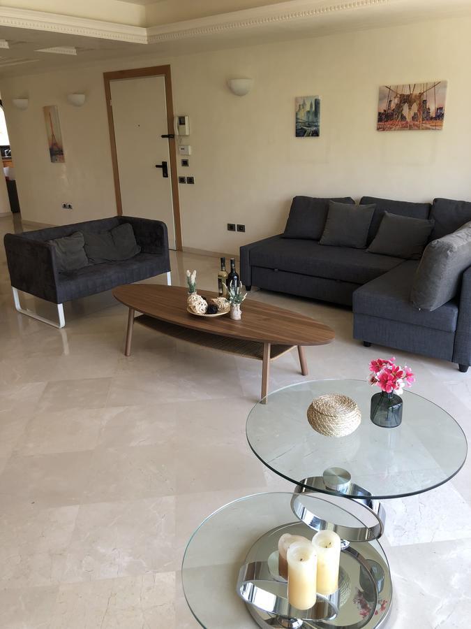 Lägenhet på 120 m² i Mamilla / King David, med 2 sovrum och 2 badrum  Jerusalem Exteriör bild