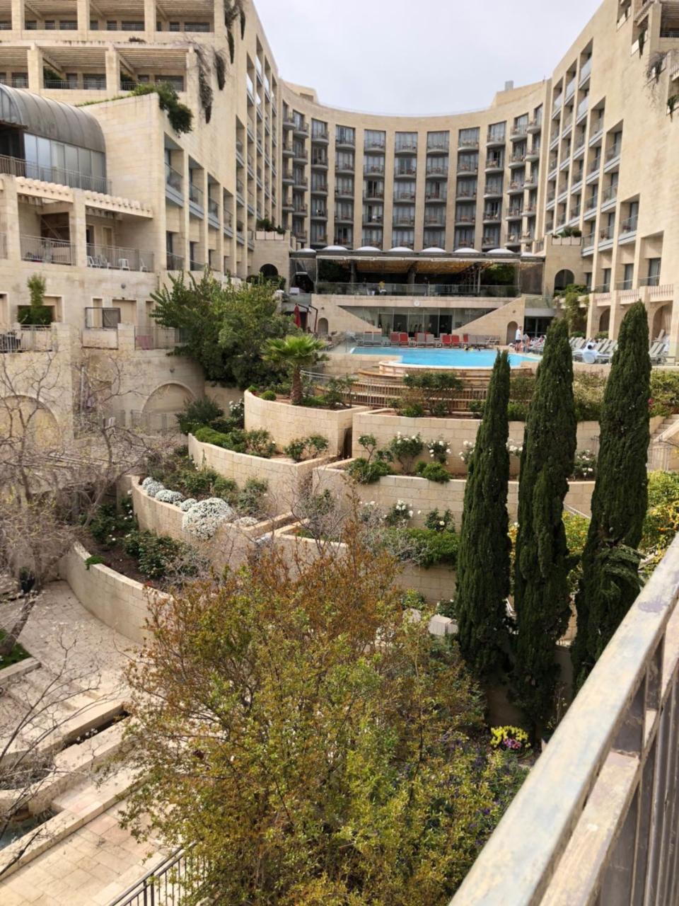 Lägenhet på 120 m² i Mamilla / King David, med 2 sovrum och 2 badrum  Jerusalem Exteriör bild