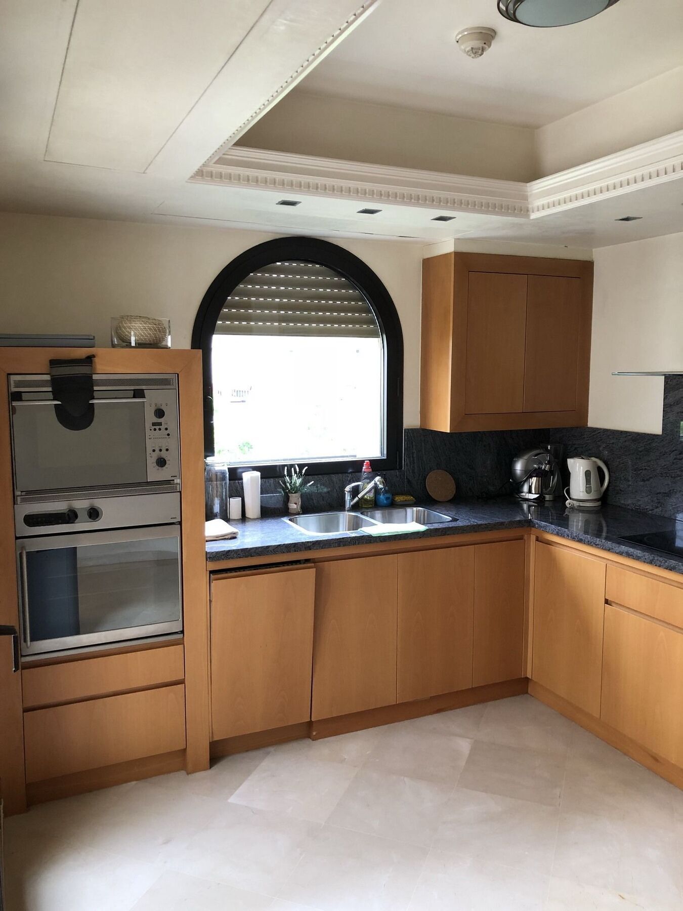 Lägenhet på 120 m² i Mamilla / King David, med 2 sovrum och 2 badrum  Jerusalem Exteriör bild