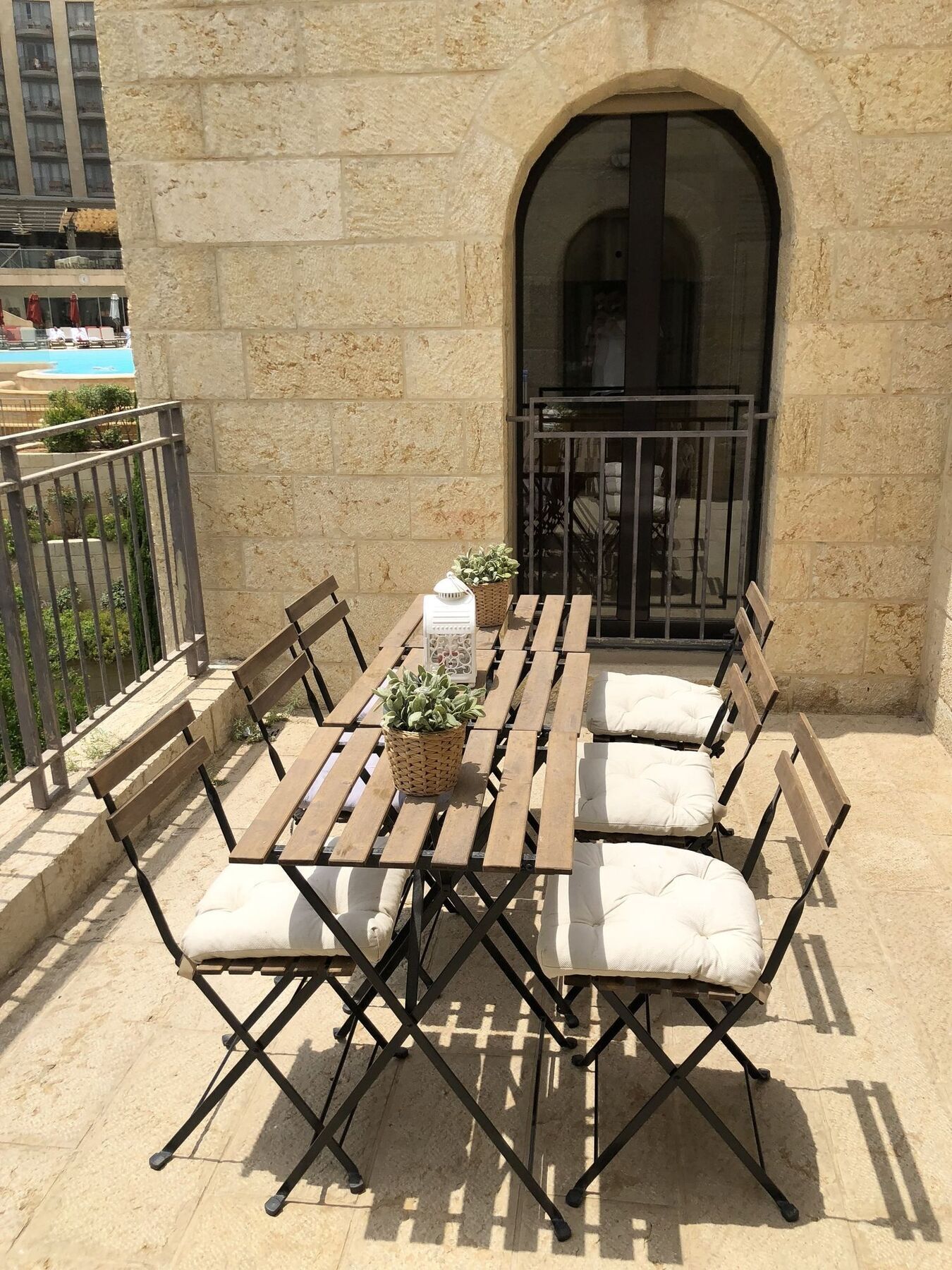 Lägenhet på 120 m² i Mamilla / King David, med 2 sovrum och 2 badrum  Jerusalem Exteriör bild