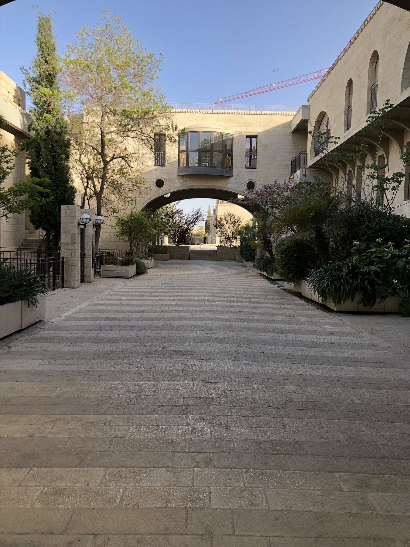 Lägenhet på 120 m² i Mamilla / King David, med 2 sovrum och 2 badrum  Jerusalem Exteriör bild